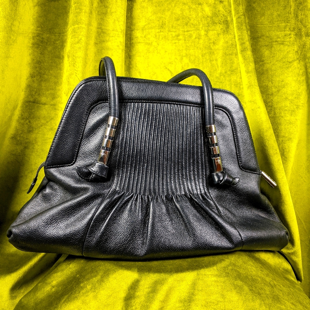 Bodhi shoulder bag